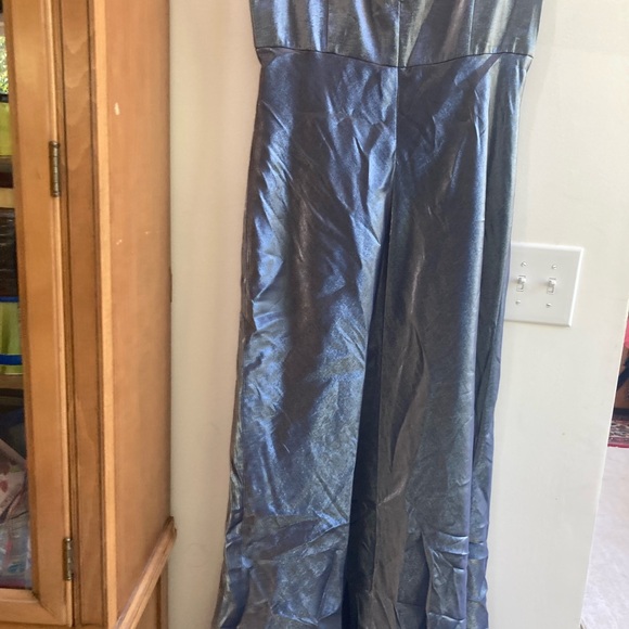 Patra perfect dress size 14. Pewter lame’ sleeveless with beads. See close ups. - Picture 10 of 12